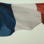 How to Call France From the USA (Without Dialling Yourself Into Trouble)