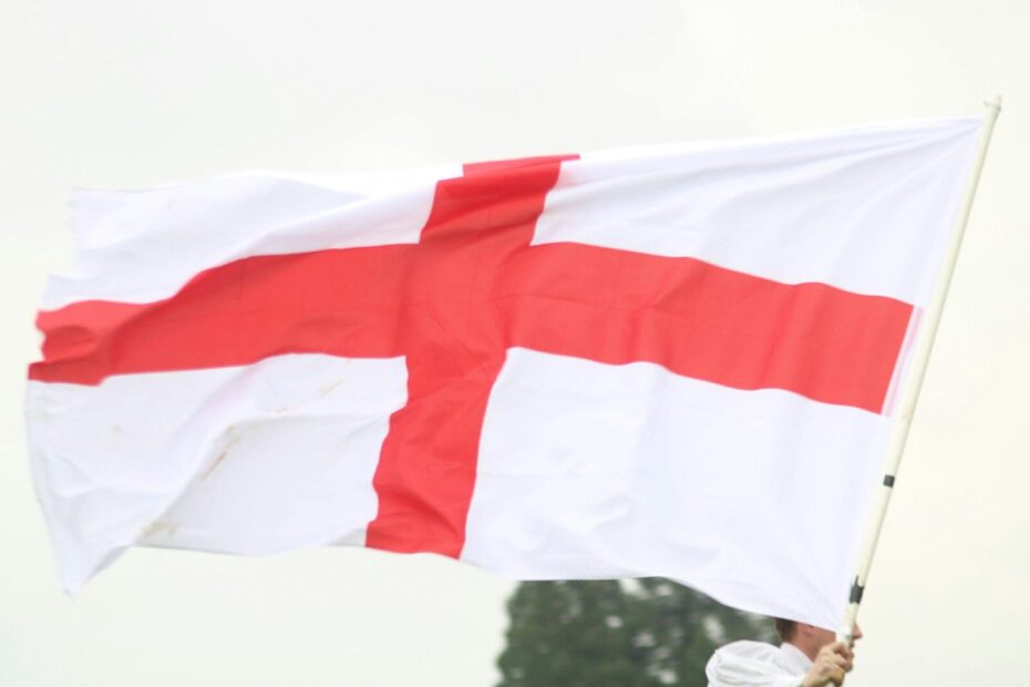 England Colors: Why Red and White Matter More Than You Think